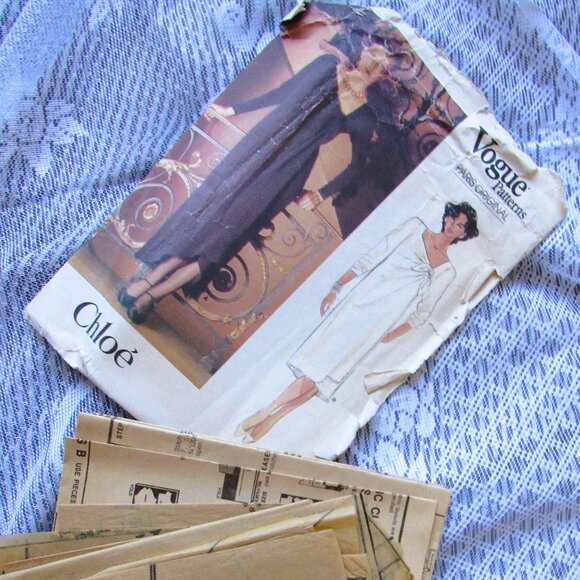 Lot of 2 Vogue Patterns, Chloe & Bellville Sassoon , Dresses,sz. 14, Vintage, - Picture 3 of 4